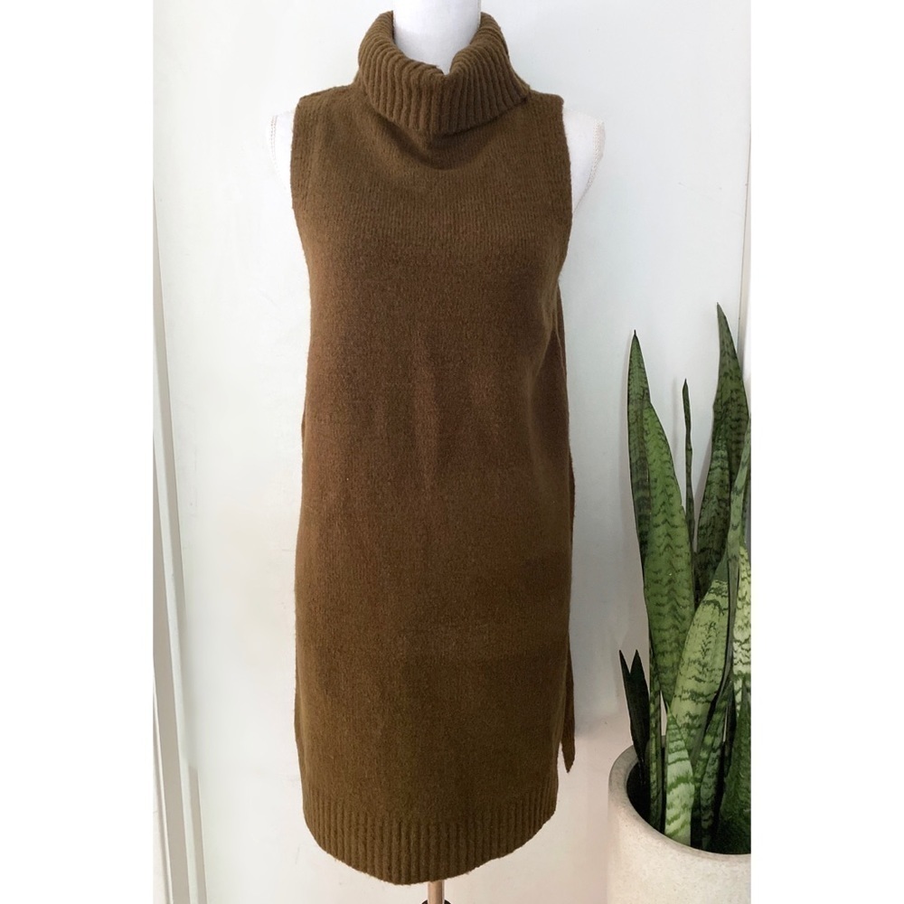 EUC UO BDG Knit Turtleneck Ribbed Tank Dress Tunic